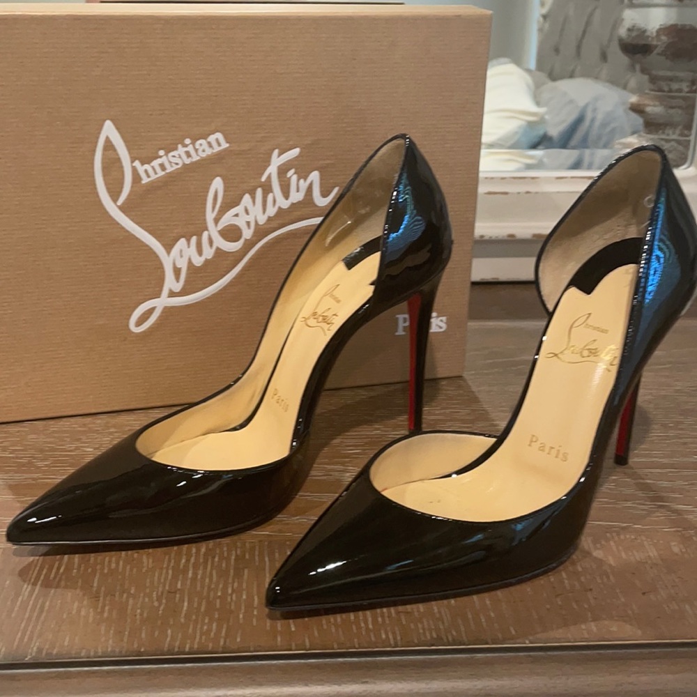 Christian Louboutin Iriza 100 patent black heels